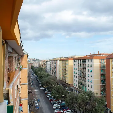 Lev Apartment-3