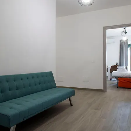 Lev Apartment-2